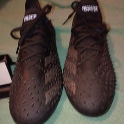 ADIDAS PREDATOR FREAK.1 FG