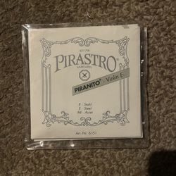 Pirastro Piranito Series Violin String Set 1/4-1/8 Size