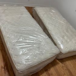 Saatva Brand Mattresses 