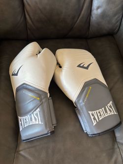 Boxing gloves
