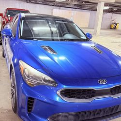 2021 KIA Stinger Premium