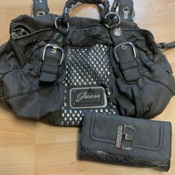 Guess Purse And Wallet 