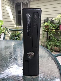 Xbox 360 Slim