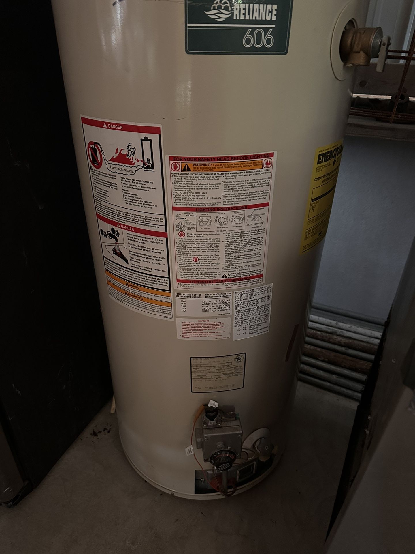 Gas water heater