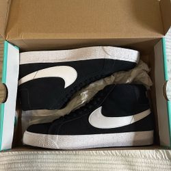Nike SB Zoom Blazer Mid
