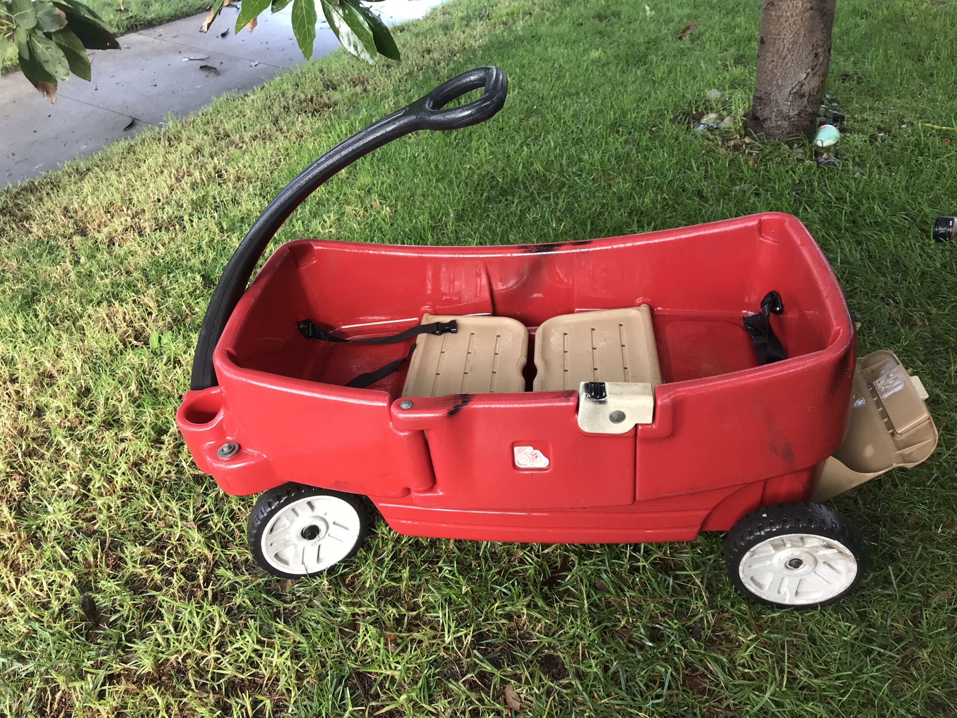 Step 2 Wagon Used Condition $40 Obo South La 90043 Only Has 1 Seat Belt 