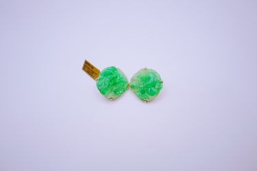 14K gold and Jade studs earrings