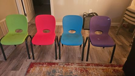 LIFETIME KIDS CHAIRS - 4