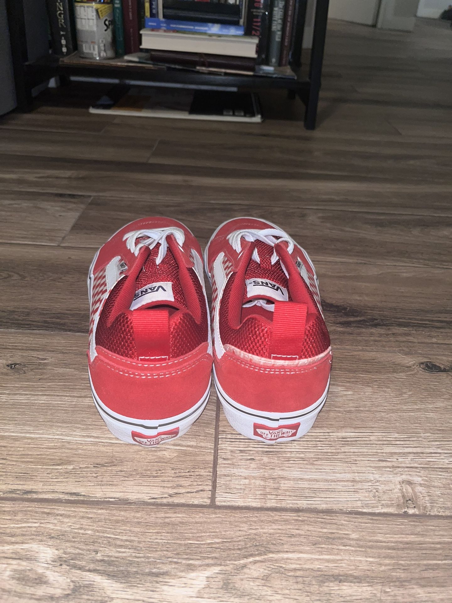 2 pairs of new vans size 9