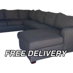 LIKE NEW SECTIONAL SOFA COUCH FREE DELIVERY