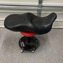 Genuine Harley Davidson Motorcycle Seat RDW-92/61-0067 Black HD Front/Rear