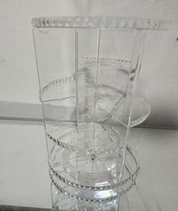 CLEAR COSMETICS  STORAGE BOX (NEW)