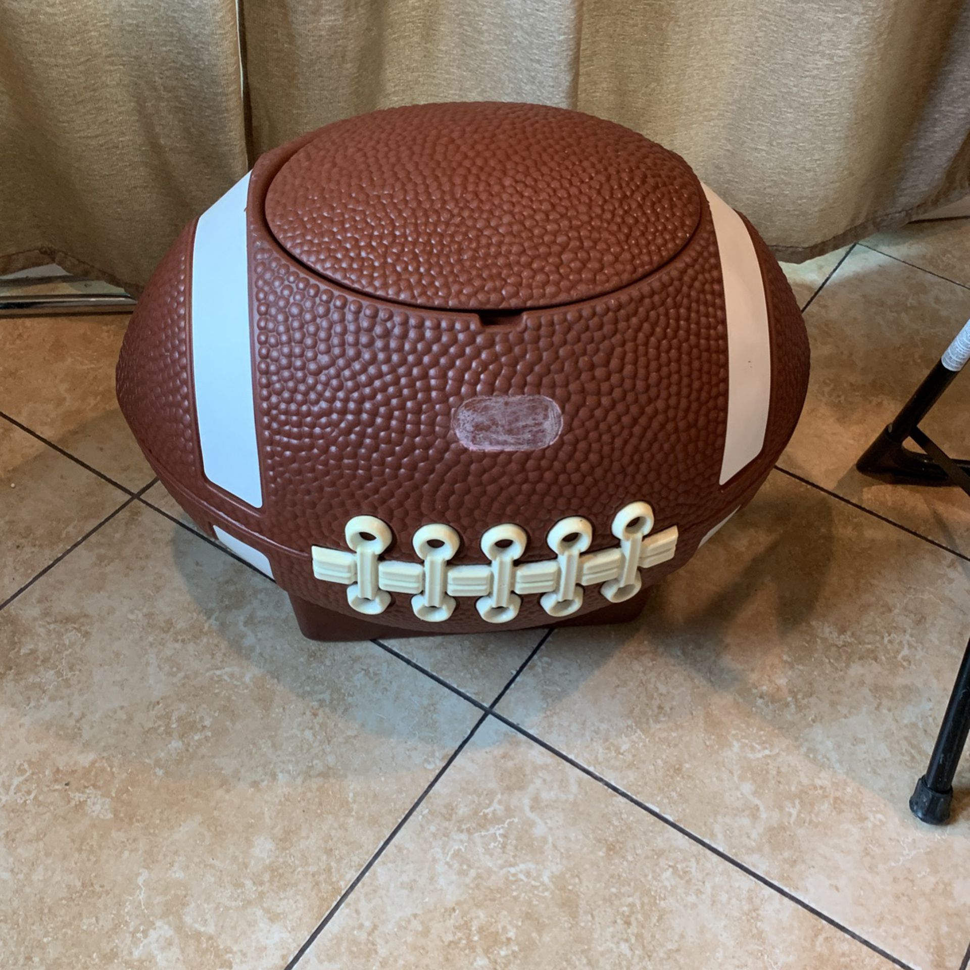 Little tikes Football Toy Chest
