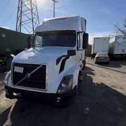 2014 Volvo Vnl 670