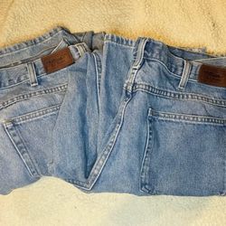 LL Bean Men’s 38x30 Jeans ( 2 Pairs For $10)