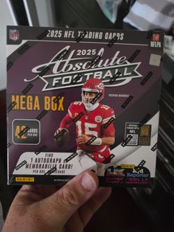 Panini - NFL Absolute Football Mega Box