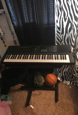 Yamaha PSR-41 Keyboard