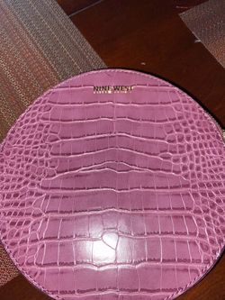 Nine West Round About Circle mini crossbody purse 