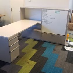 Metal Cubical Desk