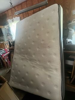 Queen mattress