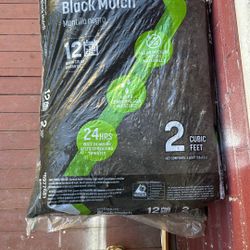 Premium Black Mulch