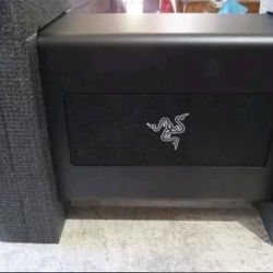 Nivida GTX AND Razer Case