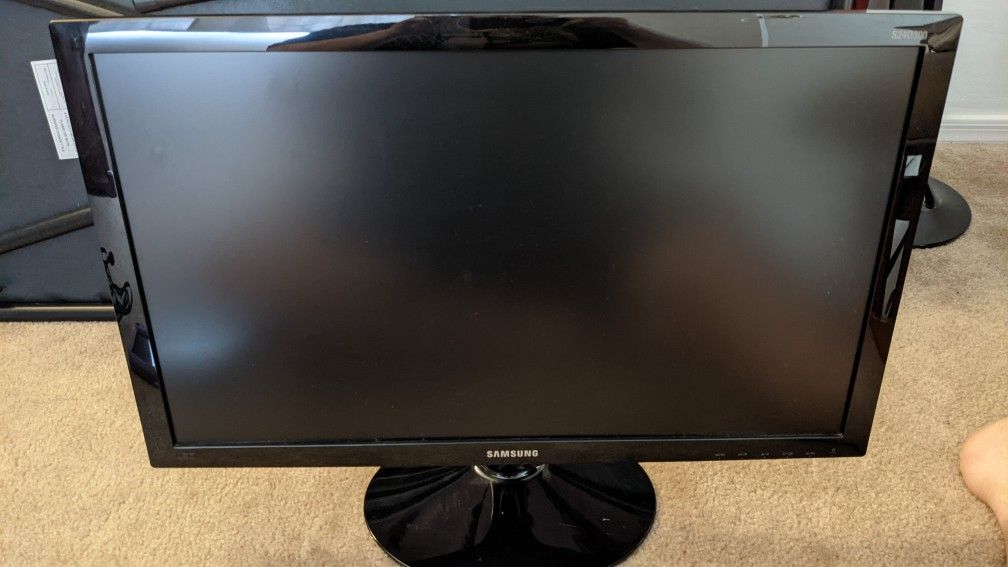 Samsung 24" Monitor