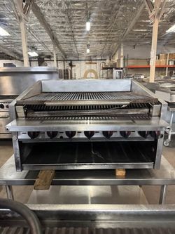 Charcoal LAVAROCK Charbroiler