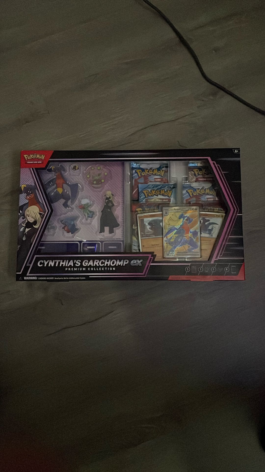Pokemon Cynthia’s Garchomp EX premium Collection