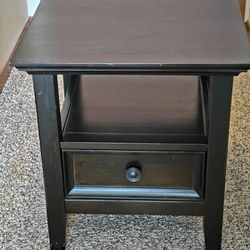 Solid Wood End Table 