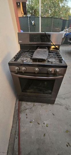 Gas stove