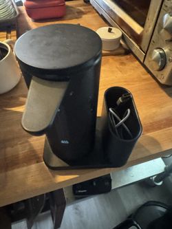 simplehuman Sensor Soap Pump with Sponge Caddy – Matte Black – Rechargeable