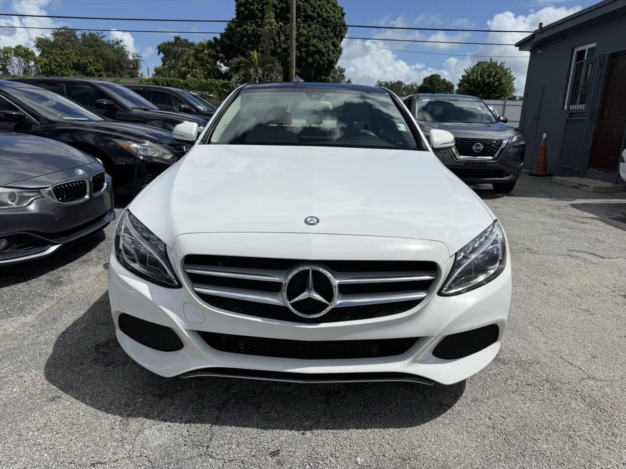 2015 Mercedes-Benz C 300