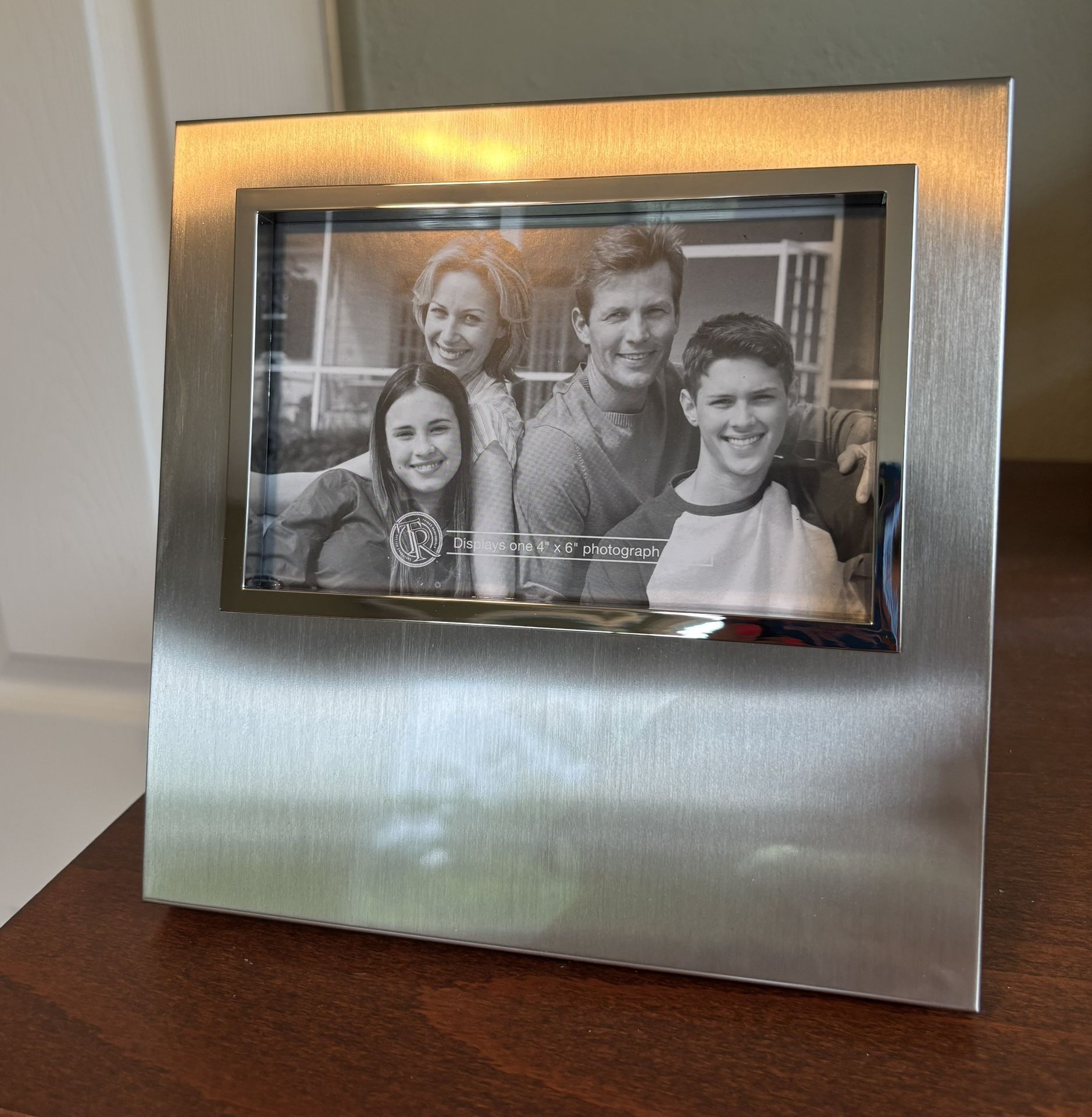Silver Photo Frame For 4x6 Picture