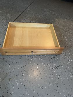 Free Cabinet Drawer In Excellent Condition 