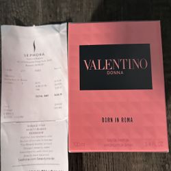 Valentino Donna Born In Roma
