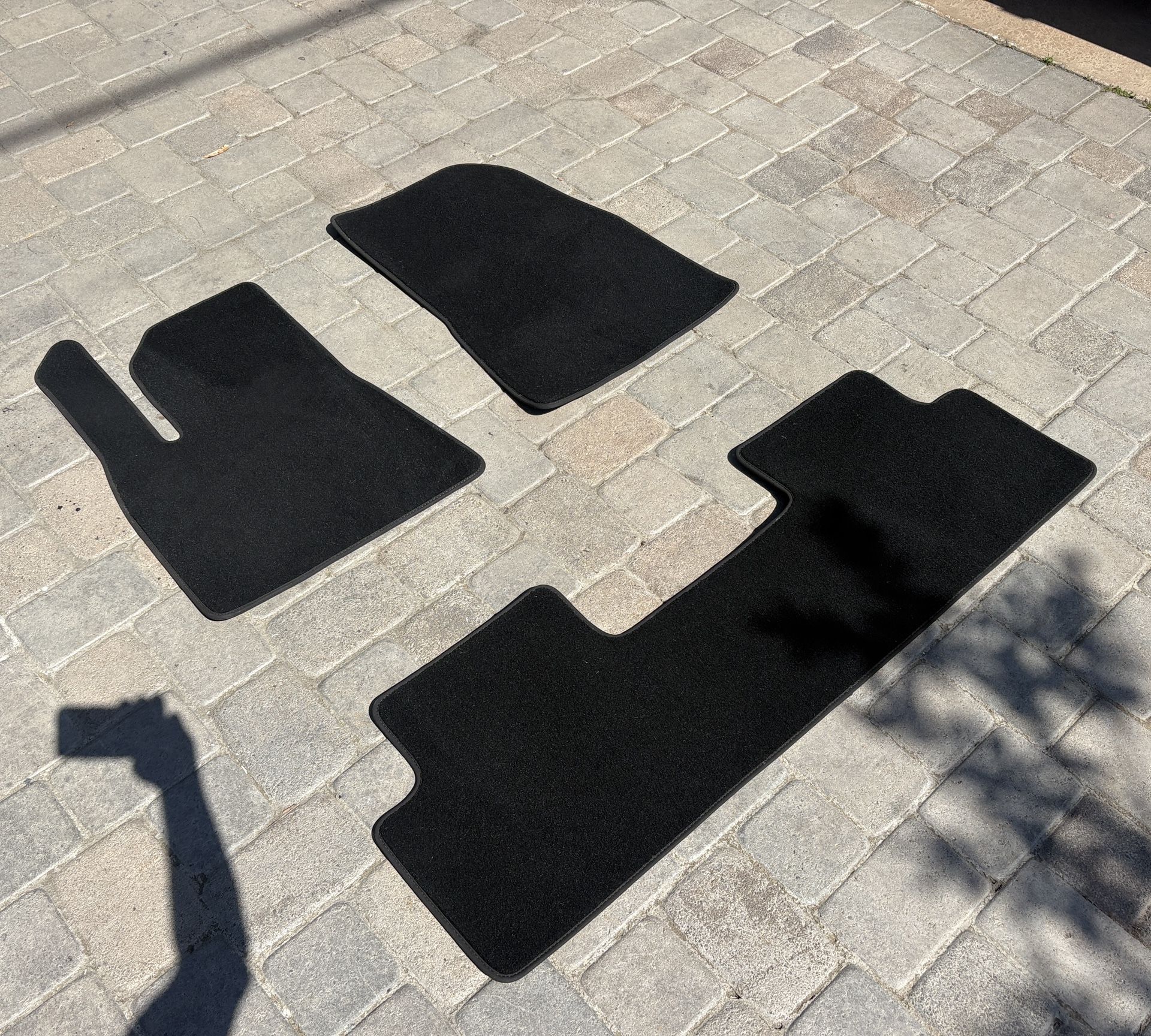🆕 Brand New OEM Tesla Model 3 Carpet Floor Mats – $65 (Clairemont Mesa 92117)