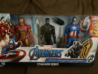 Marvel Avengers Titan Hero Series 3-pack brand new
