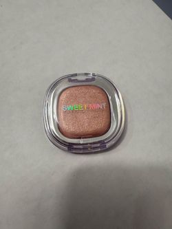 SWEET MINT Shimmer Highlighter - Glowy Glass Skin Finish