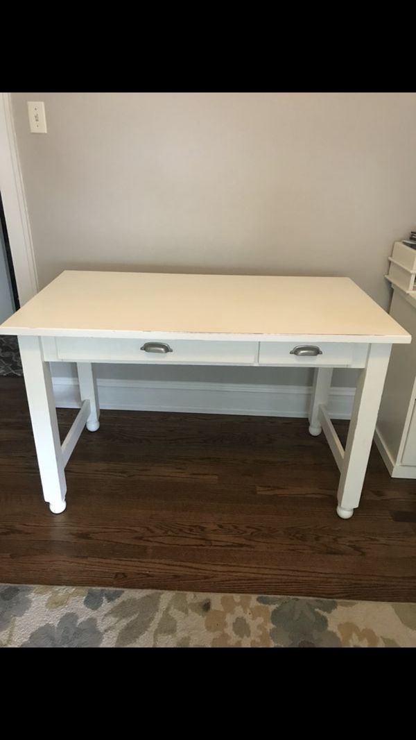 White Pottery Barn Desk For Sale In Oak Lawn Il Offerup
