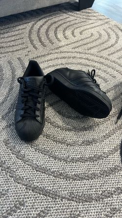 All Black Adidas Size 5.5 Boys