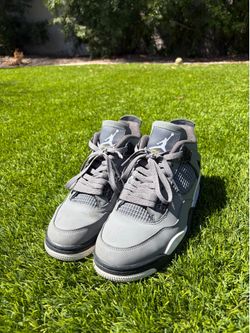 cool grey jordan 4s size 10 1/2