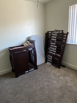 Crib & changer