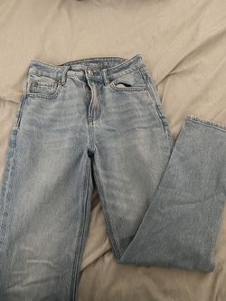 Women’s American Eagle Strigid Jeans