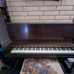 Monarch Piano