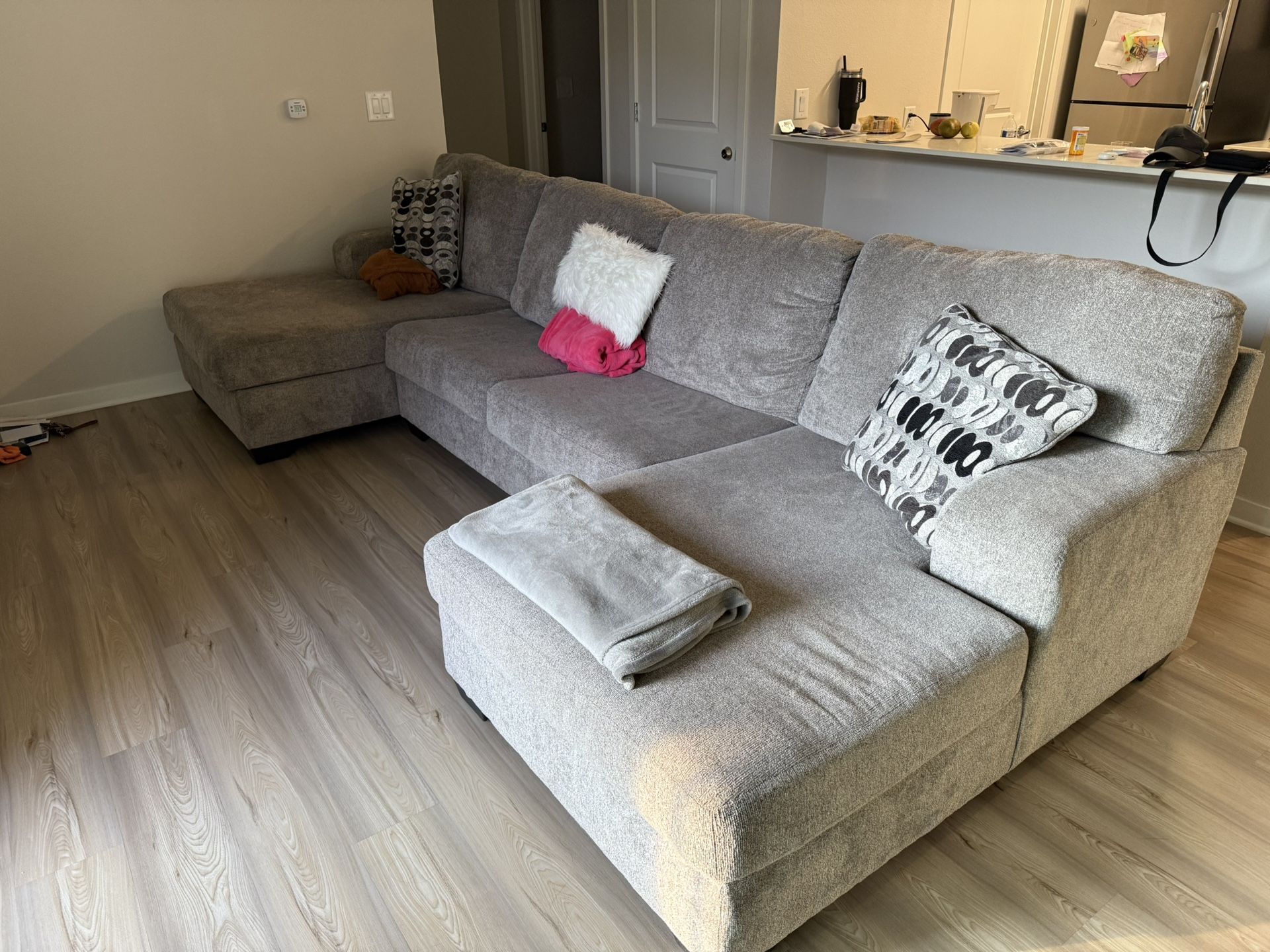 Sectional Couch 