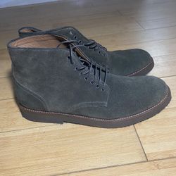 Authentic Brooks Brothers Men’s Size 9.5 Forest Green Suede