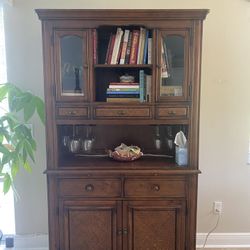 Dinning Hutch