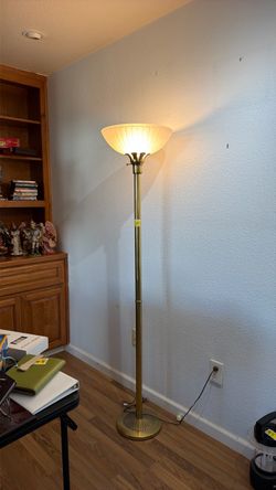 Light tall standing