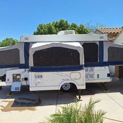 Pop Up Camper